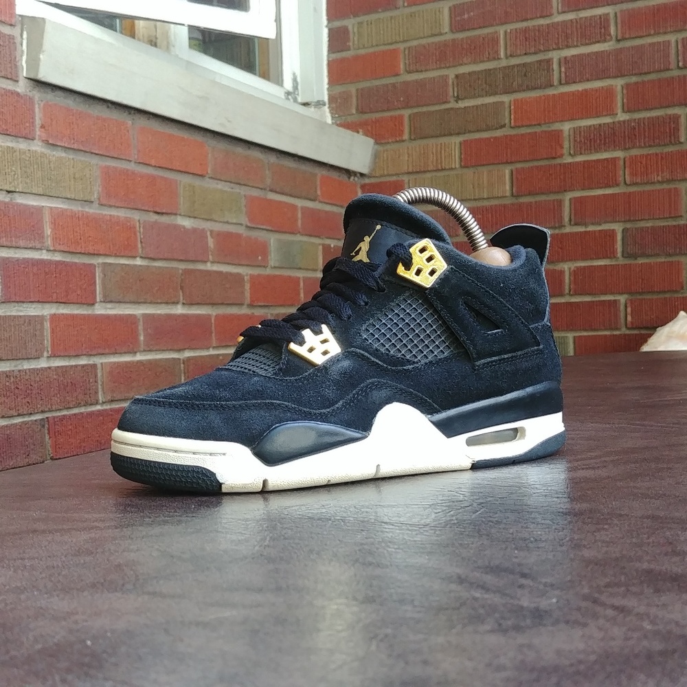 5Y BOYS YOUTH NIKE AIR JORDAN RETRO 4 SHOES